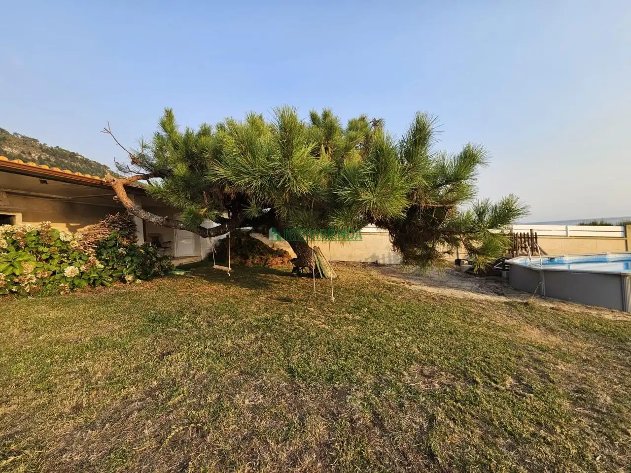 Casa o xalet en venda en Oia amb Calefacció, Jardí privat i Traster