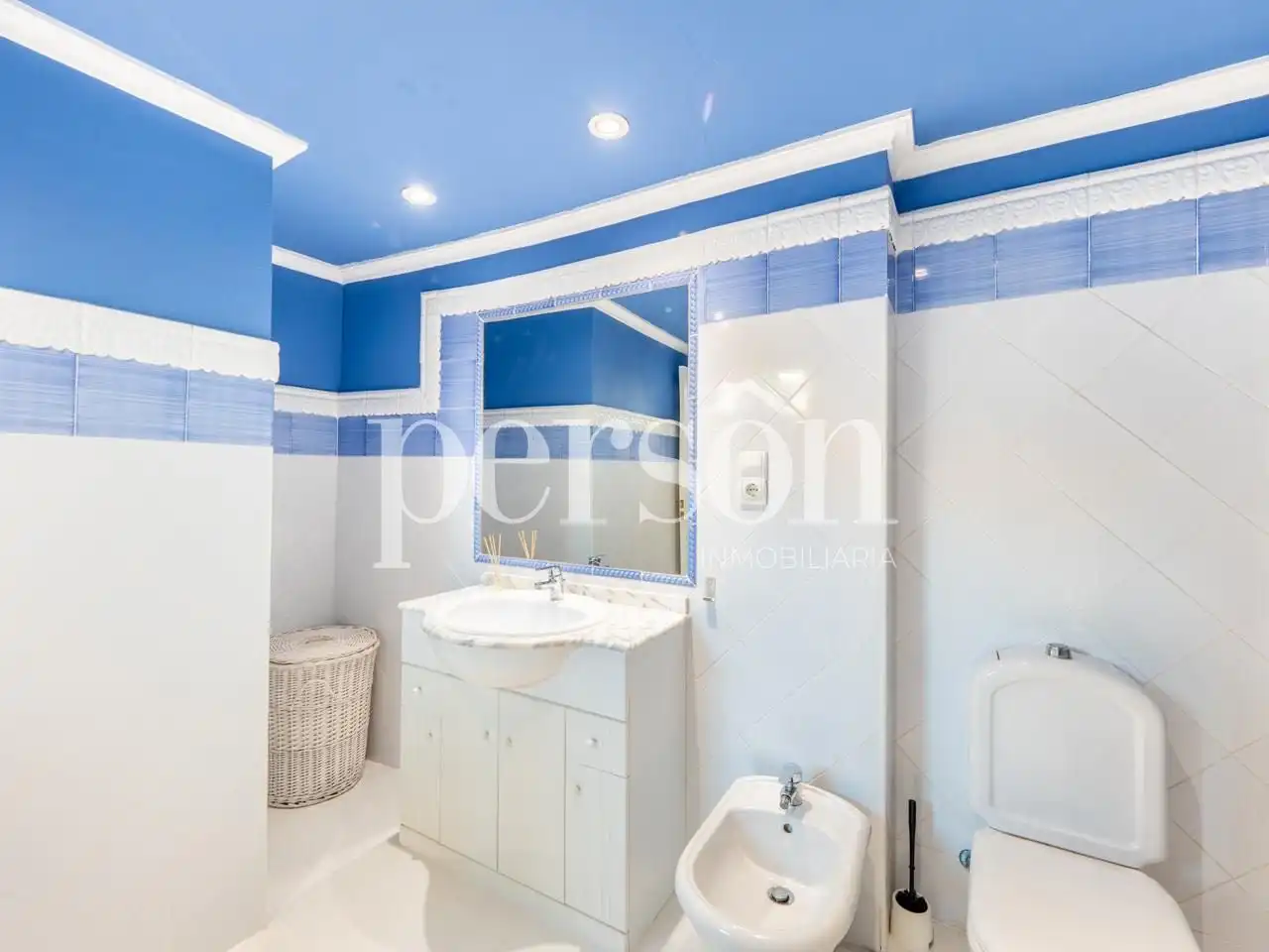 Bathroom of Flat for rent in Ciutat Vella 