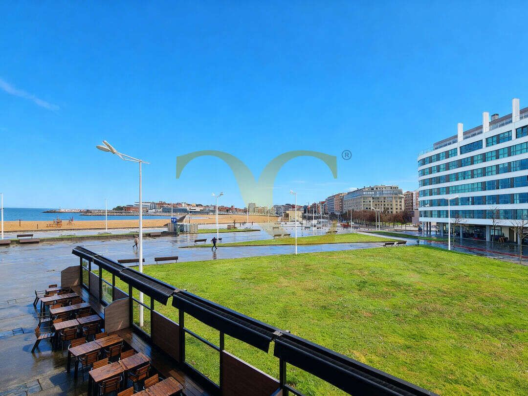 Terrasse von Wohnung zum Verkauf in Gijón  mit Heizung, Privatgarten und Terrasse