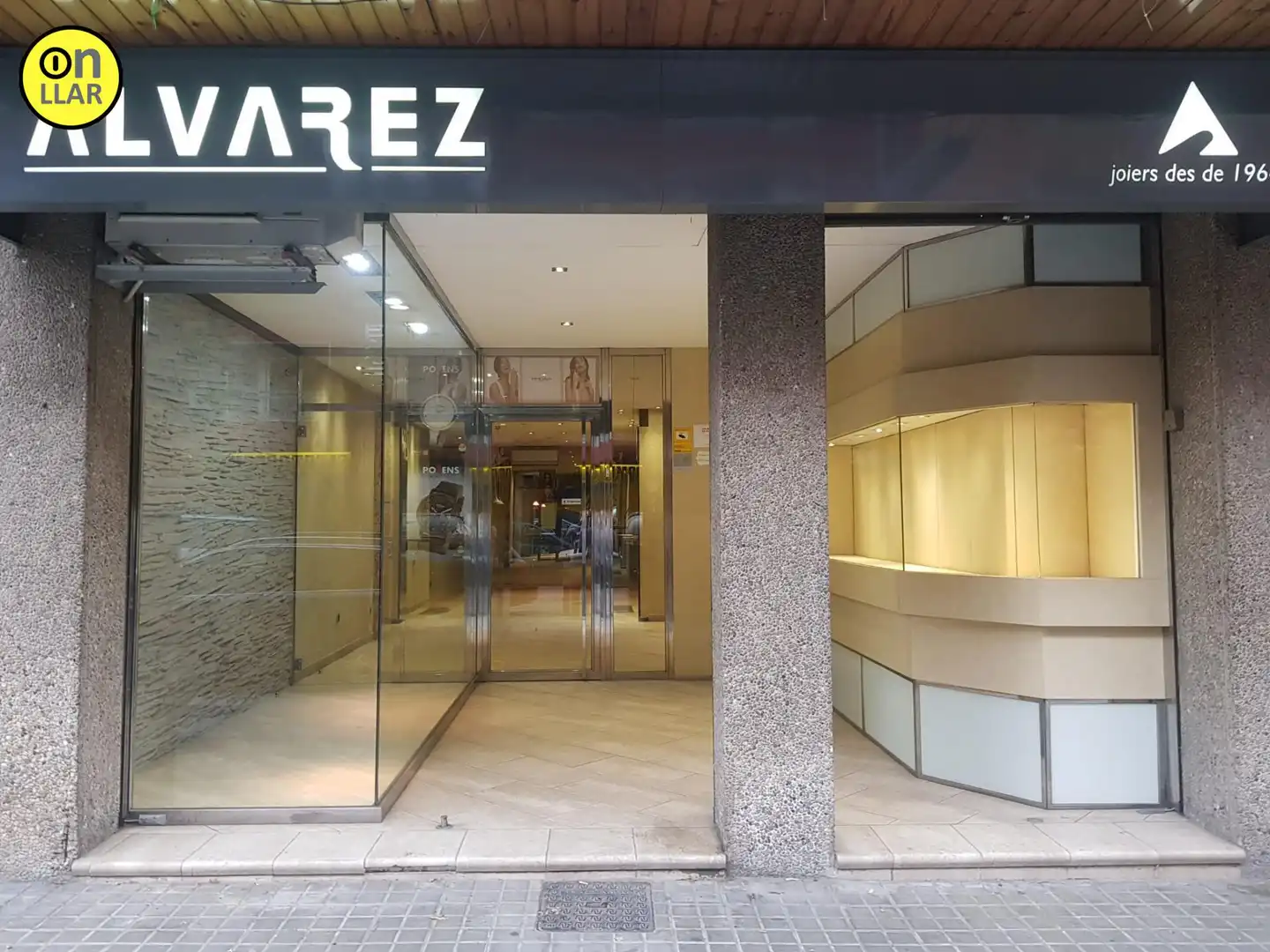 Local comercial de lloguer a Font Verda
