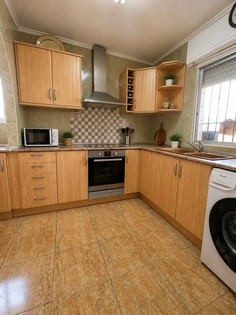 Cocina de Casa o chalet en venta en Vilamarxant con Jardín privado, Piscina y Amueblado