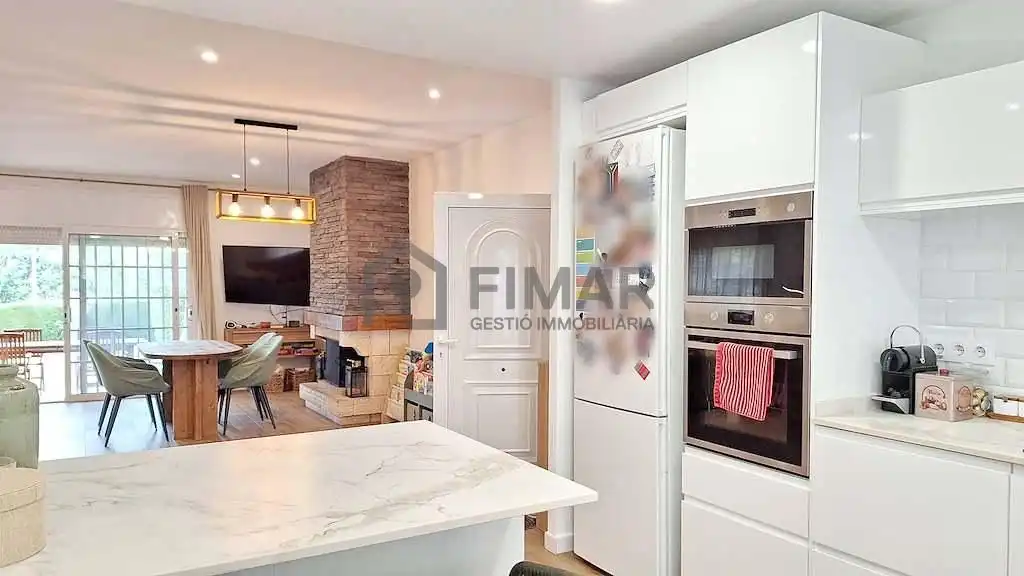 Cocina de Casa o chalet en venta en Vilassar de Dalt con Aire acondicionado, Calefacción y Jardín privado