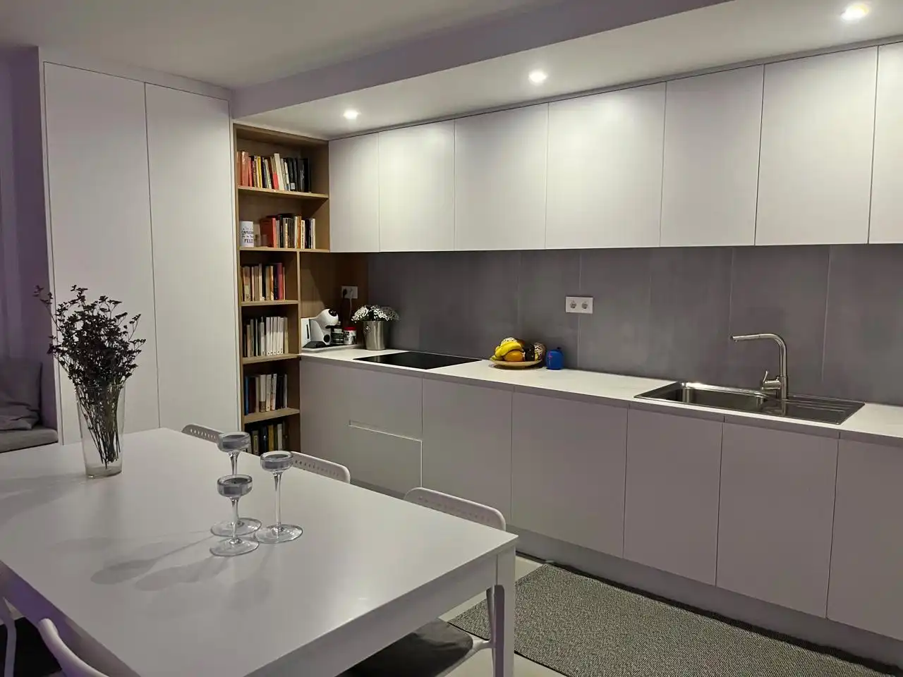 Wohnung zur Miete in Chil, 220, Ciudad Jardín