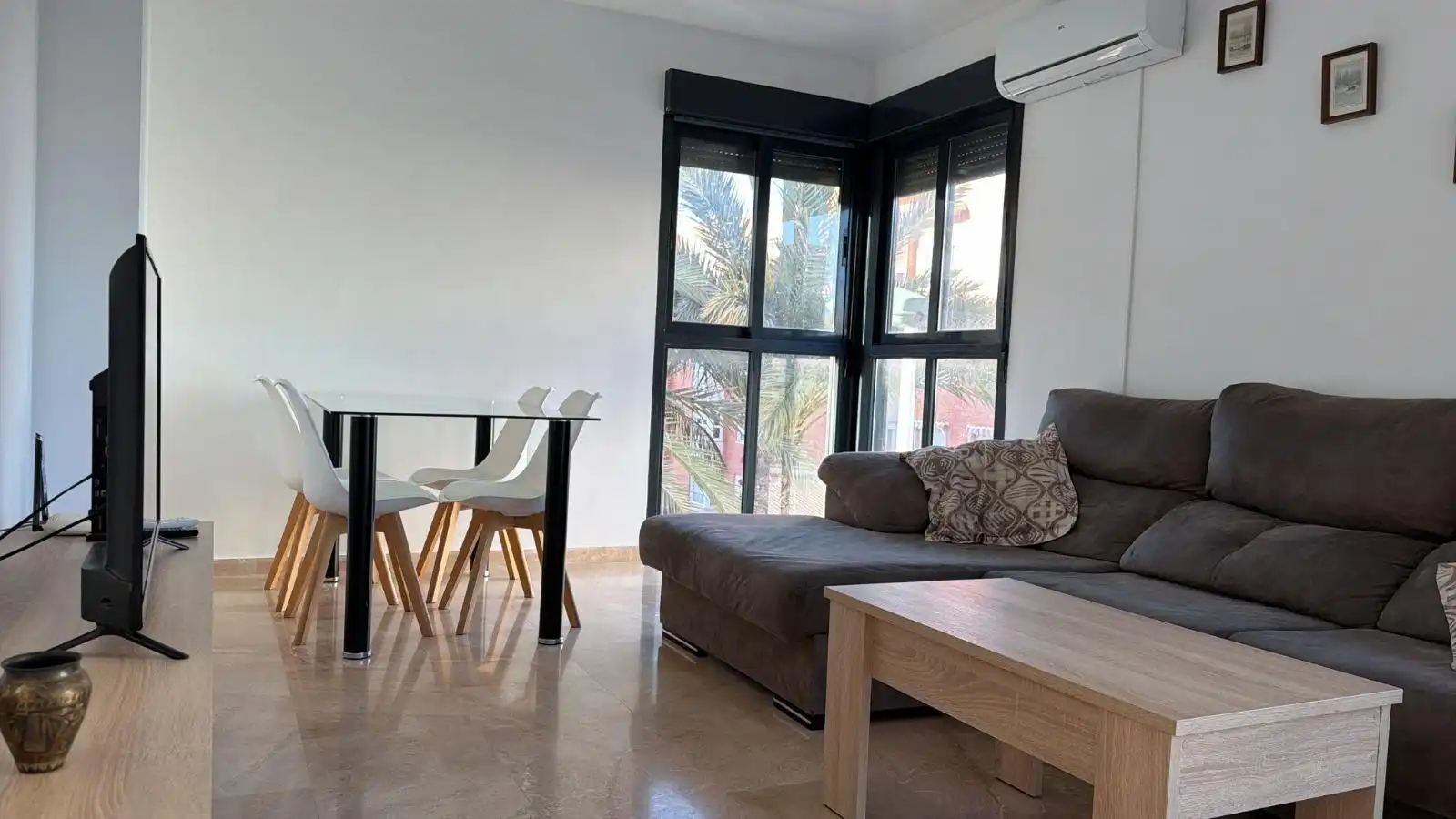 Sala d'estar de Pis en venda en Elche / Elx amb Moblat