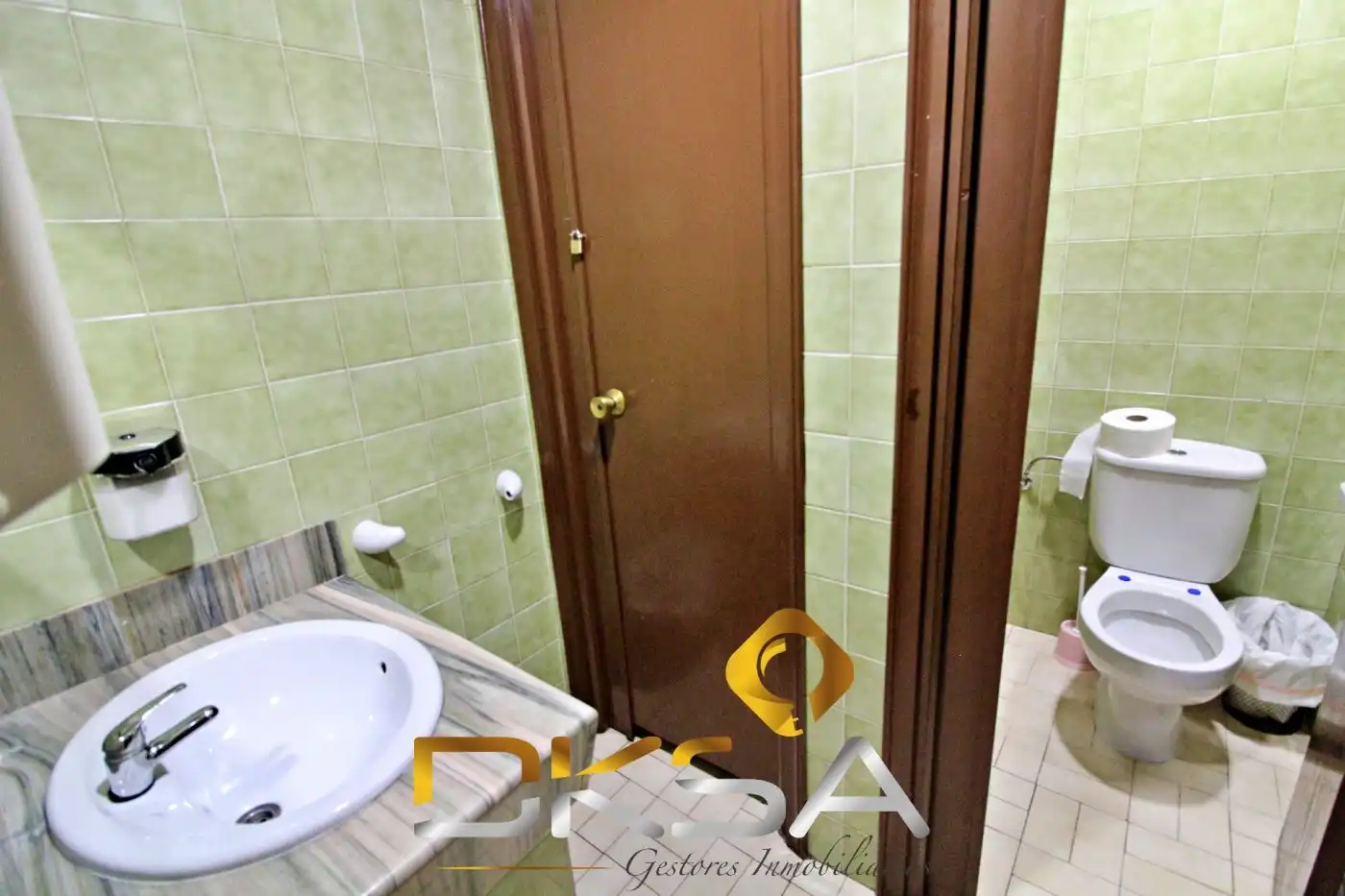 Bathroom of Buildings for sale in Vila-real