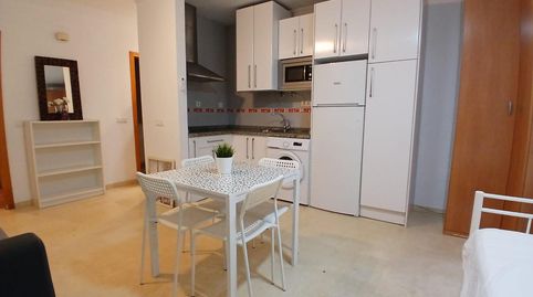 Foto 4 de Estudio de alquiler en El Molinillo - Capuchinos, Málaga Capital