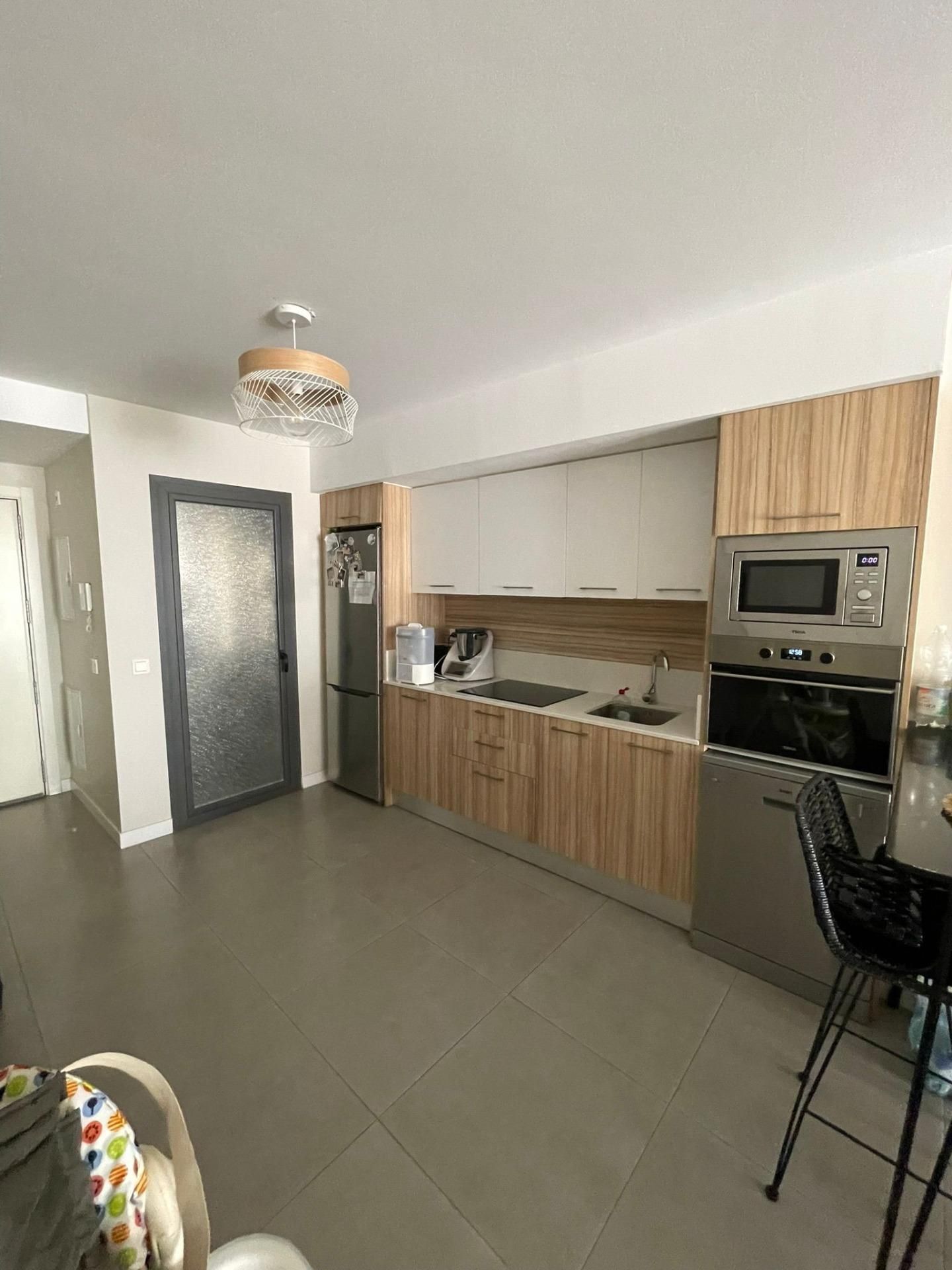 Cuina de Pis en venda en Algeciras amb Terrassa i Piscina comunitària