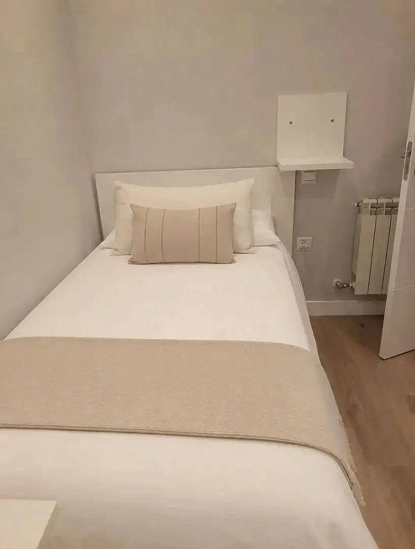 Appartamento con terrazza in affitto a Calle de Gaztambide, imagen 5