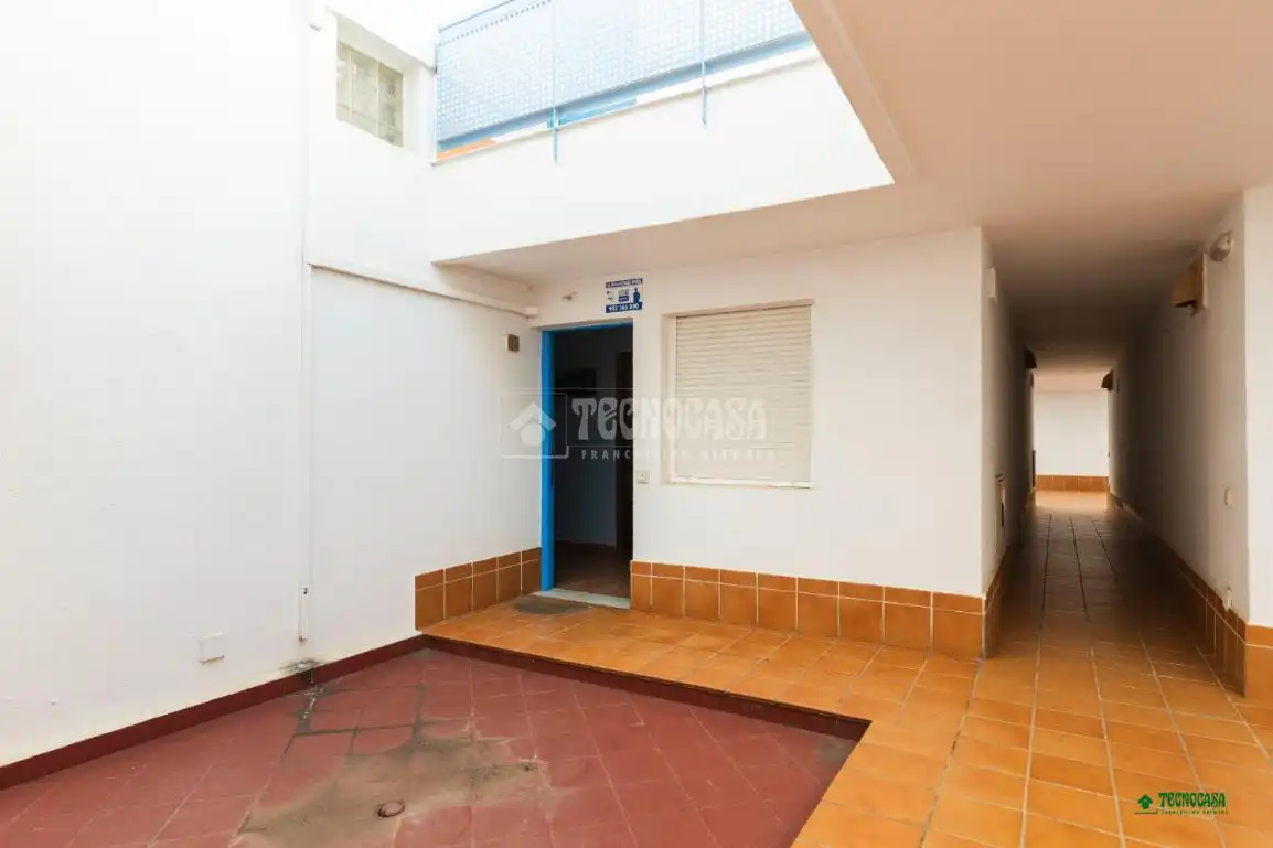 Wohnung zum Verkauf in Níjar mit Klimaanlage, Heizung und Balkon