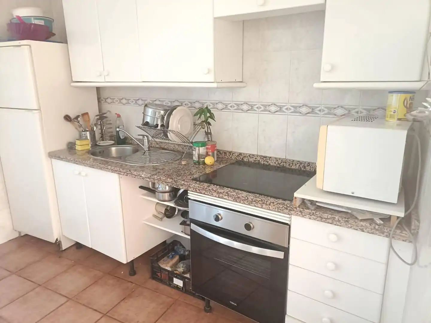 Küche von Einfamilien-Reihenhaus zur Miete in El Rosario mit Privatgarten, Terrasse und Möbliert