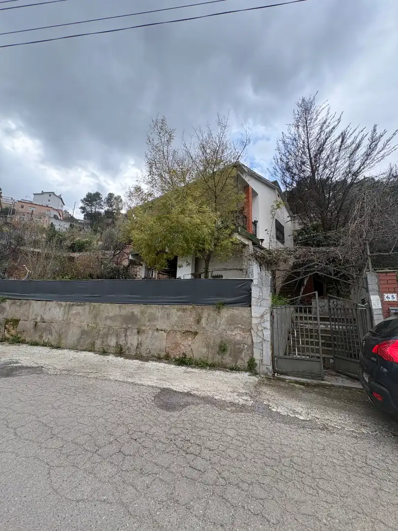 Vista exterior de Casa o chalet en venta en Rubí con Aire acondicionado, Calefacción y Jardín privado
