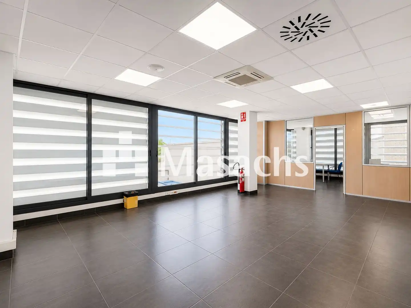 Industrial building to rent in Sud, imagen 13