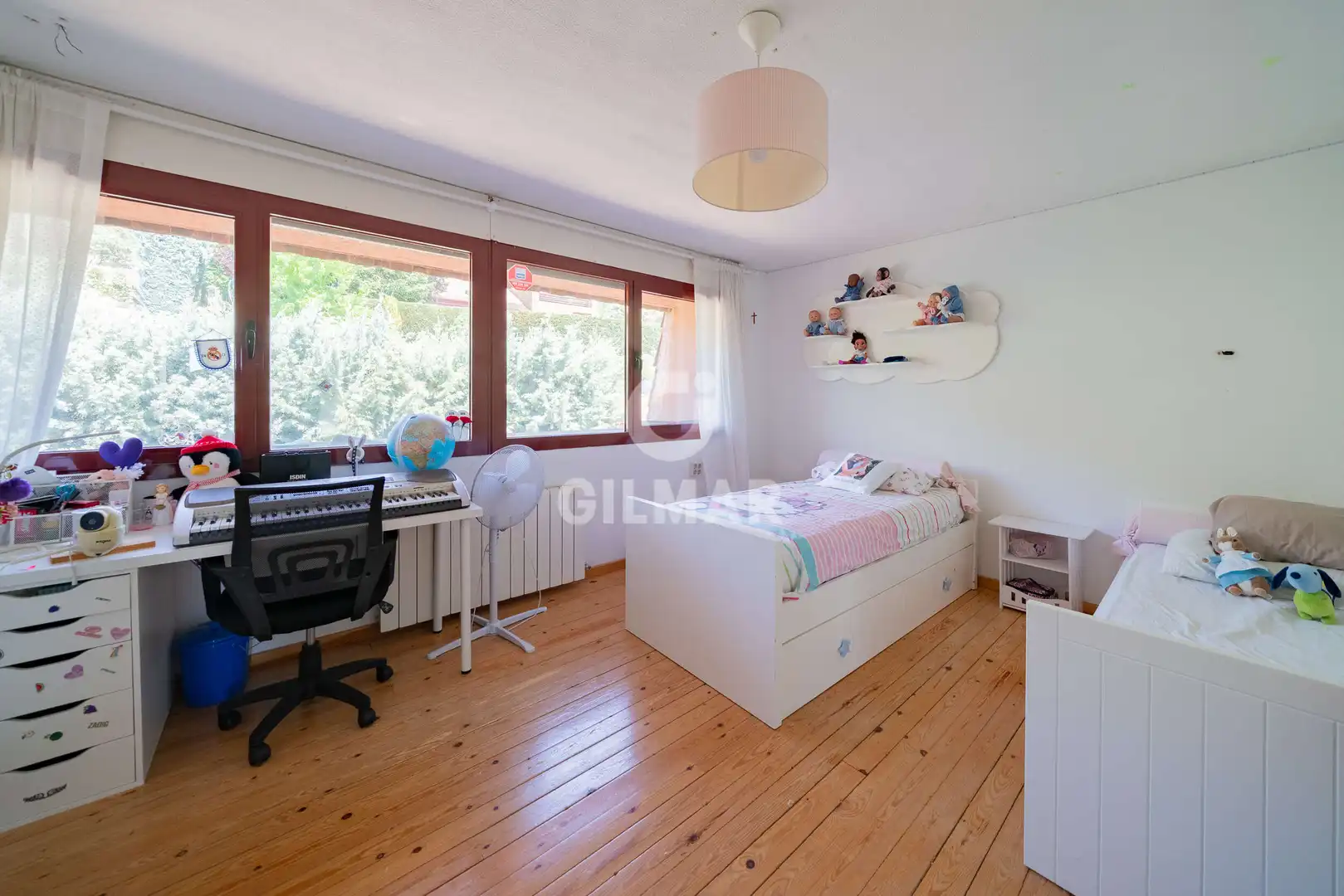 Habitación de Casa o chalet en venta en San Lorenzo de El Escorial con Calefacción, Jardín privado y Piscina