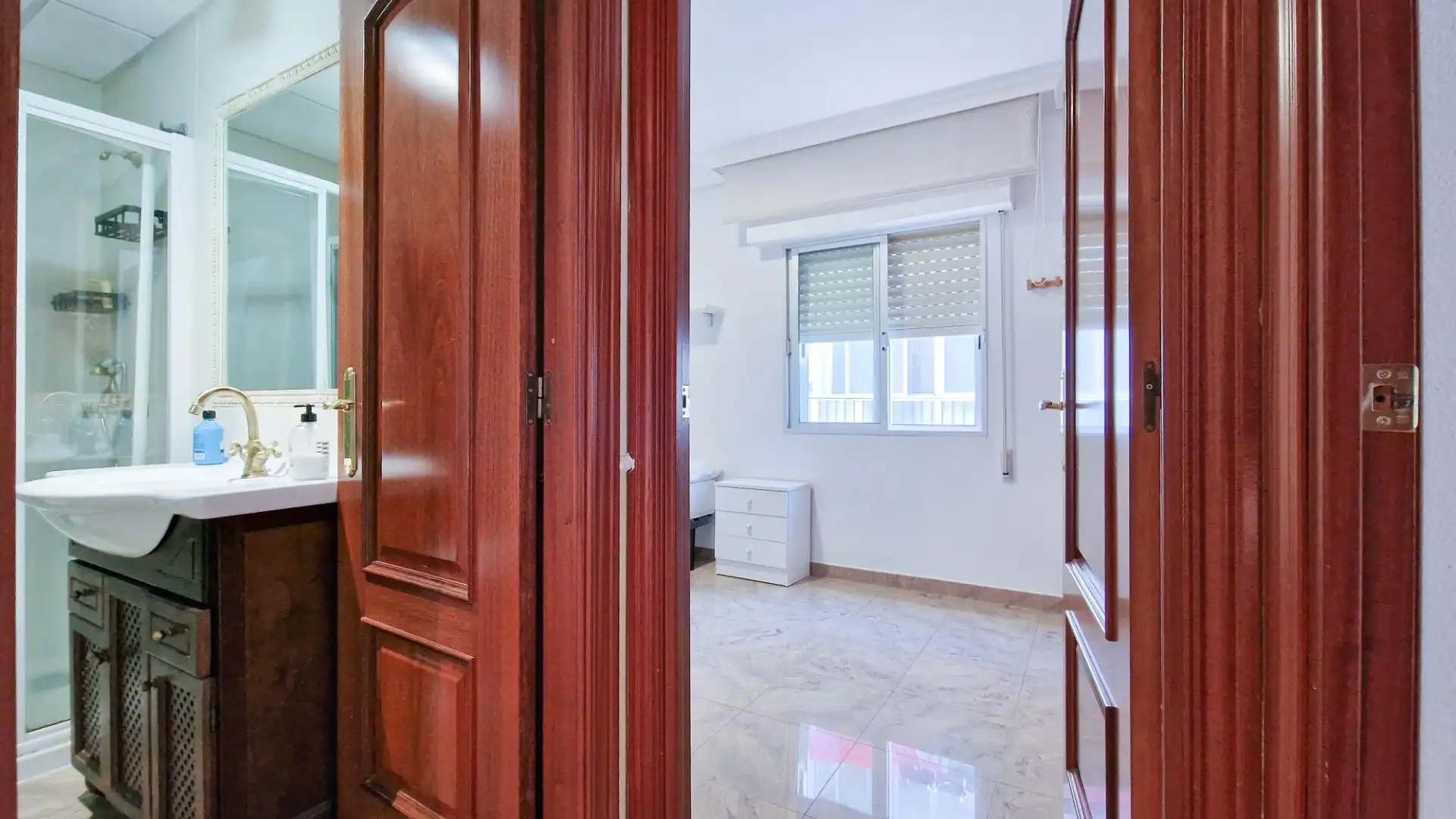 Bedroom of Flat for rent in Badajoz