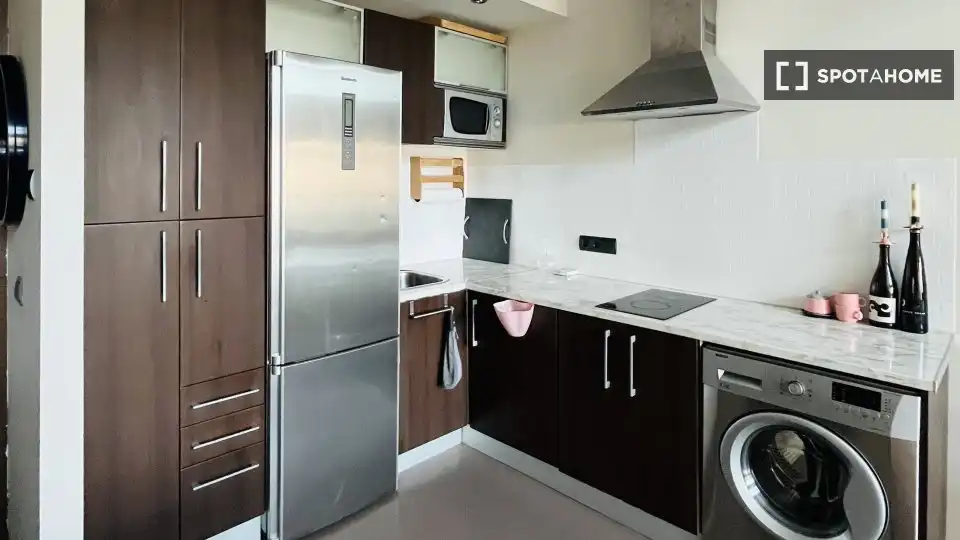 Küche von Wohnung zur Miete in Madrid mit Klimaanlage, Heizung und Möbliert