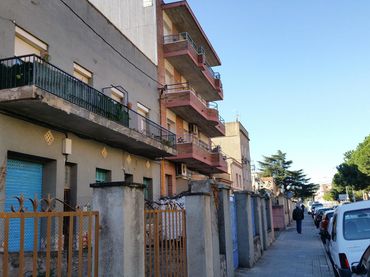 Mixto residencial en venta en d'Avinyonet 73