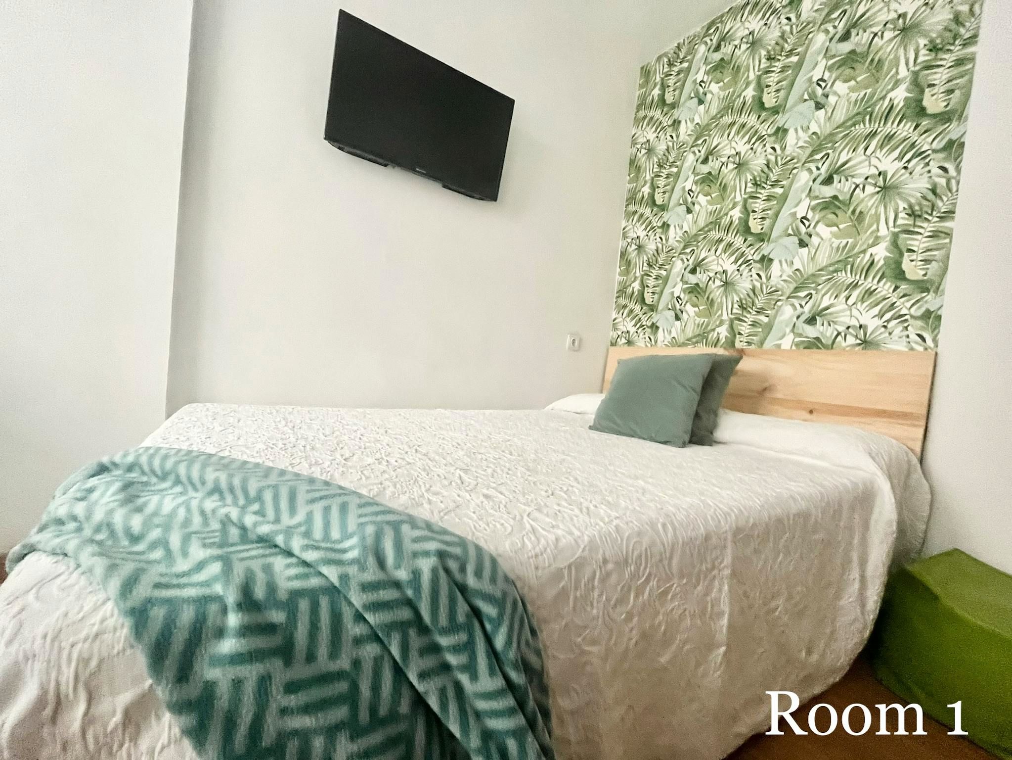 Flat to share in N/A, El Plantinar – Avda. La Paz - El Juncal