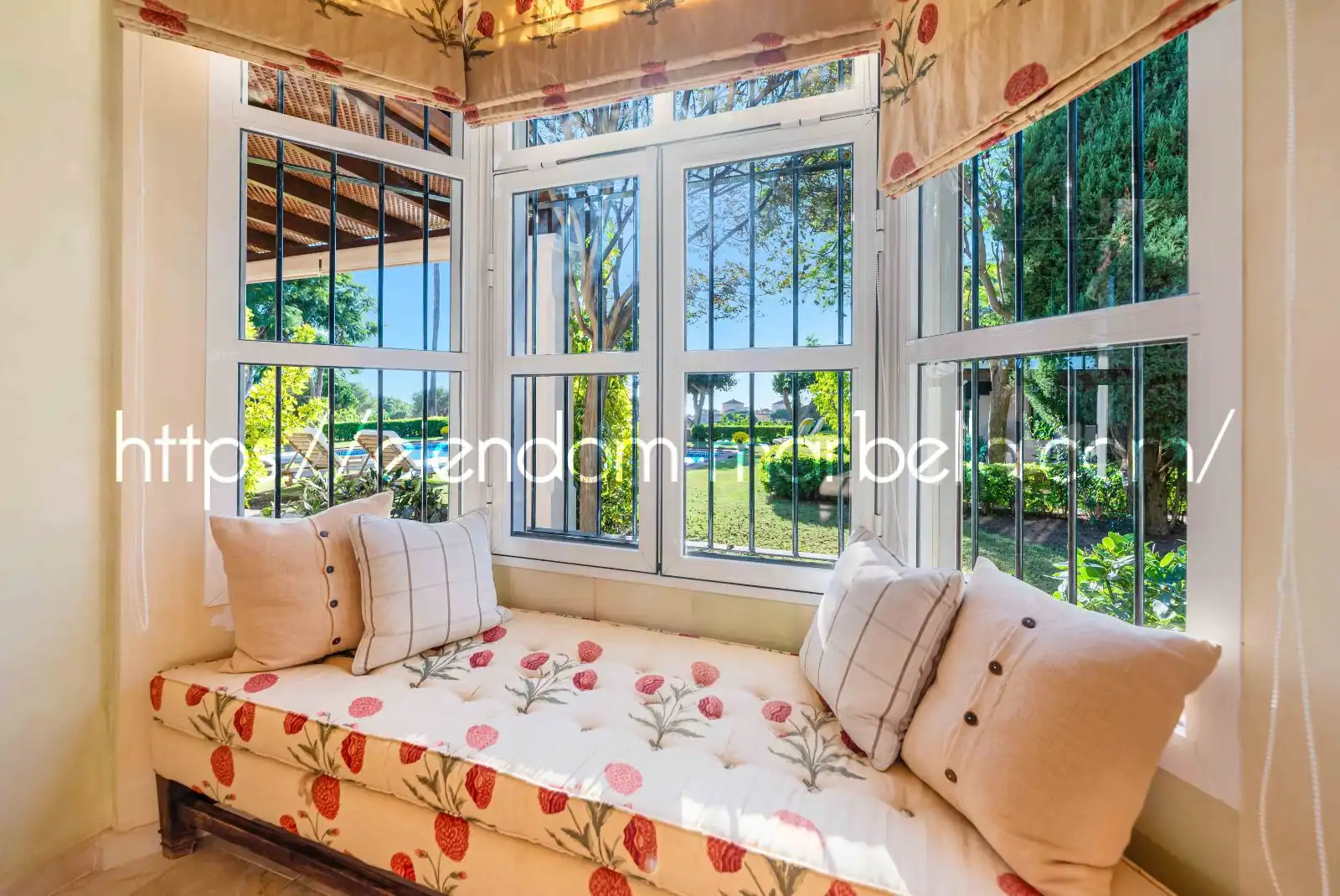 Garten von Haus oder Chalet zum Verkauf in Marbella mit Klimaanlage, Heizung und Privatgarten