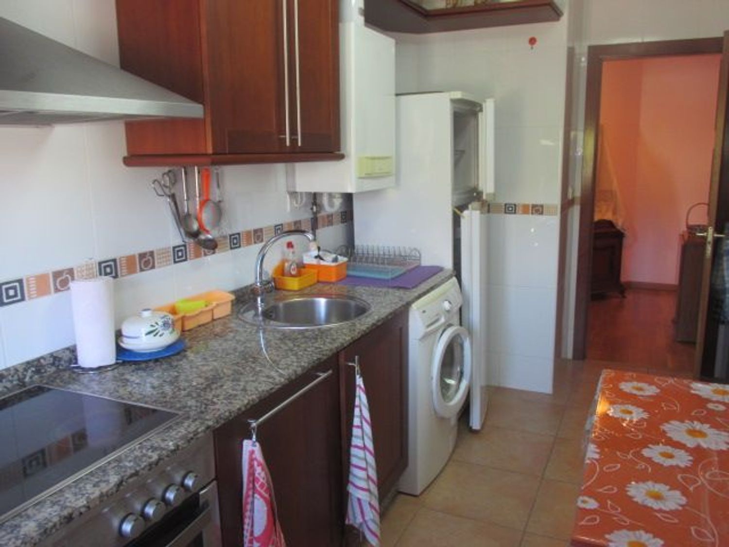 Cuina de Pis en venda en Vegadeo amb Calefacció, Parquet i Terrassa