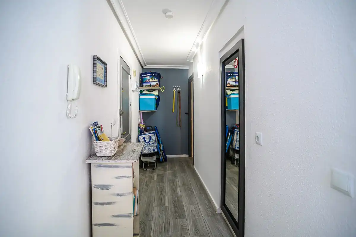 Piso en venta en Torrevieja con Aire acondicionado, Calefacción y Terraza
