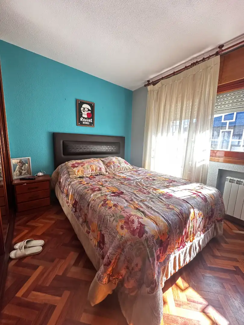 Habitación de Casa o chalet en venta en Las Rozas de Madrid con Aire acondicionado, Calefacción y Jardín privado