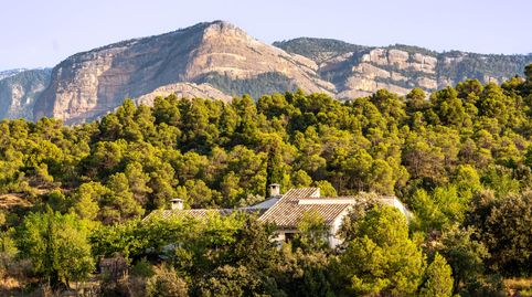 Finca reformada con carácter único y vistas panorámicas en el corazón del Matarraña