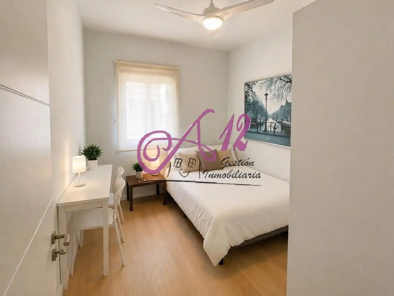 Bedroom of Flat for share in Valencia  with Furnished