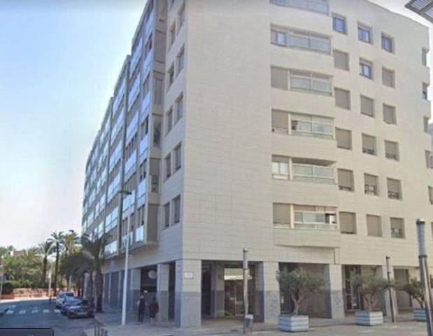 Garaje en Venta en Centro