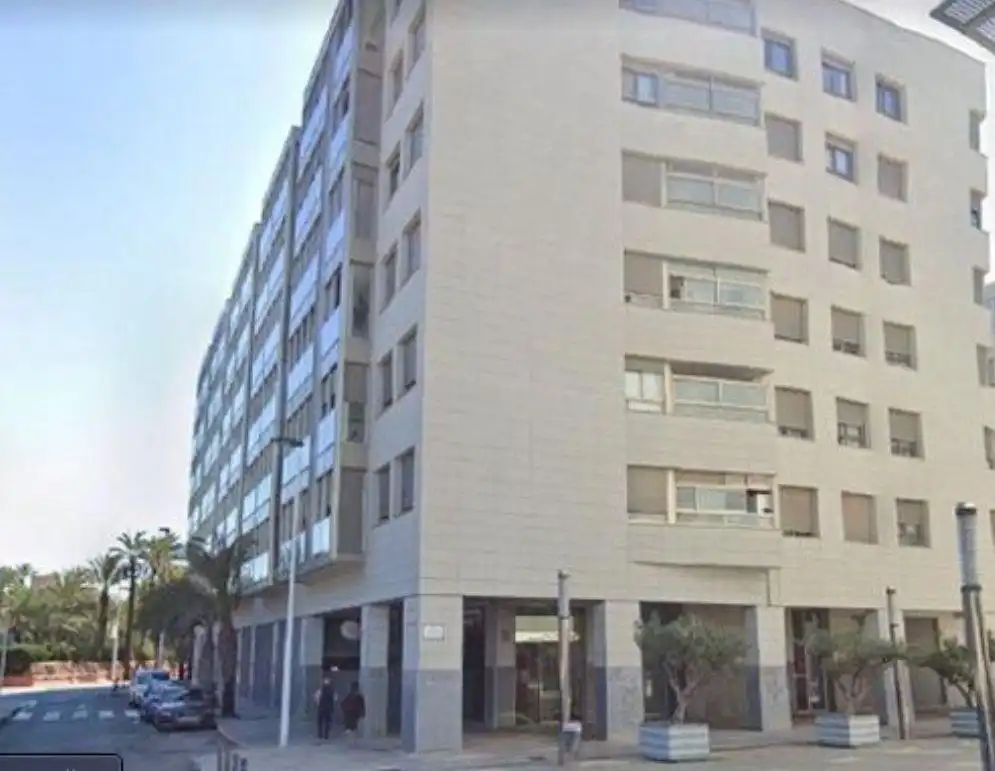 Parkplatz zum Verkauf in Elche ciudad