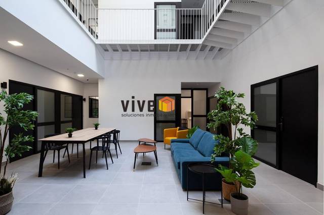 Local comercial en Venta en Triana Casco Antiguo