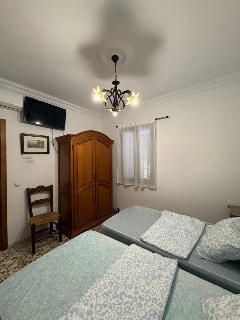 Habitación de Casa o chalet en venta en Carmona, Sevilla