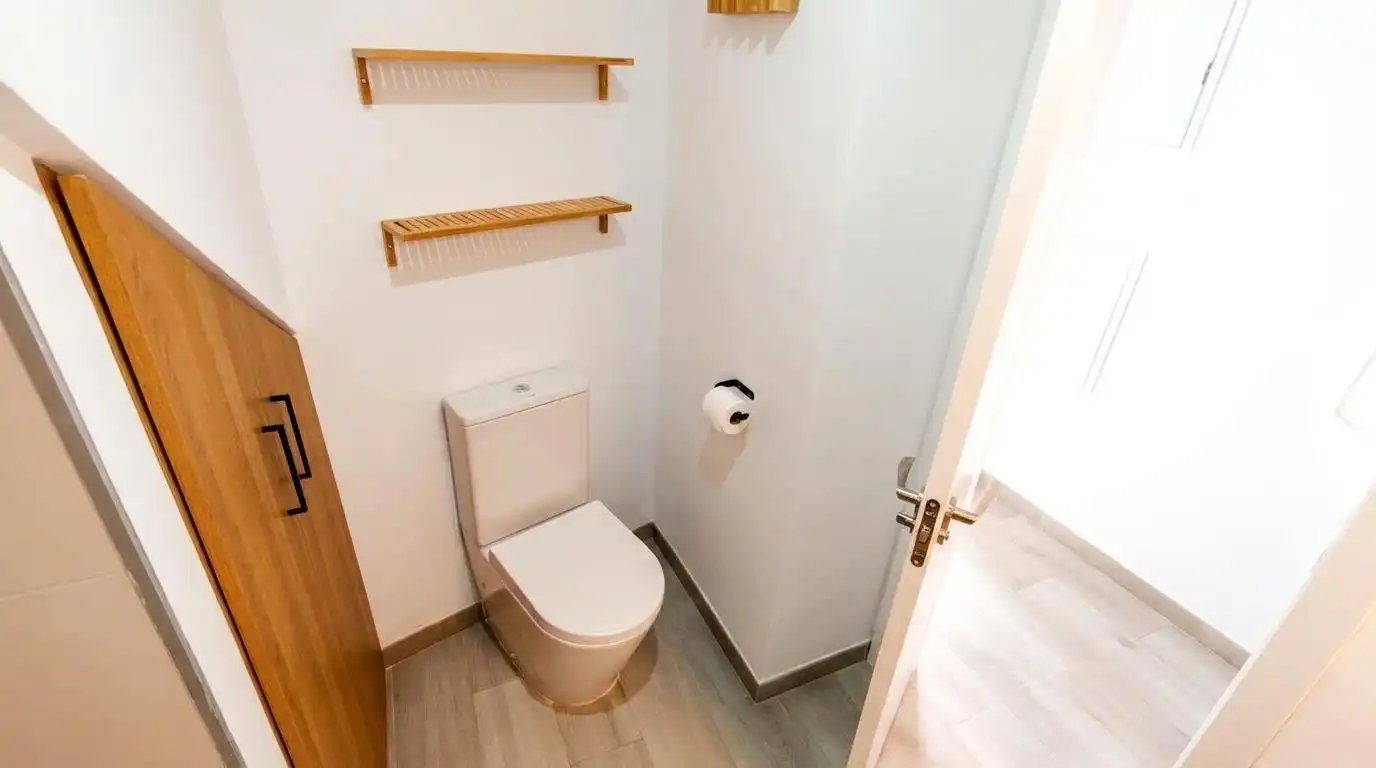 Bany de Casa o xalet de lloguer en Granada amb Aire condicionat, Calefacció i Terrassa