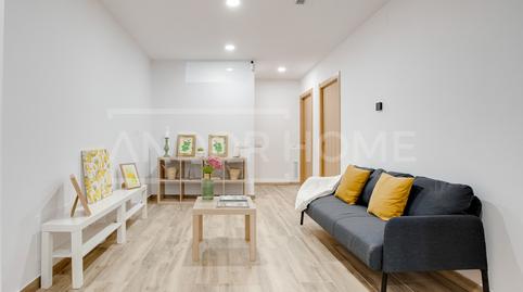 Photo 3 of Planta baja for sale in Carrer de Badalona, Sants, Barcelona