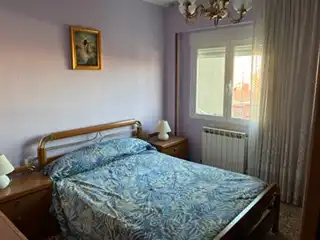 Habitación de Piso en venta en Zaragoza con Calefacción, Amueblado y Horno