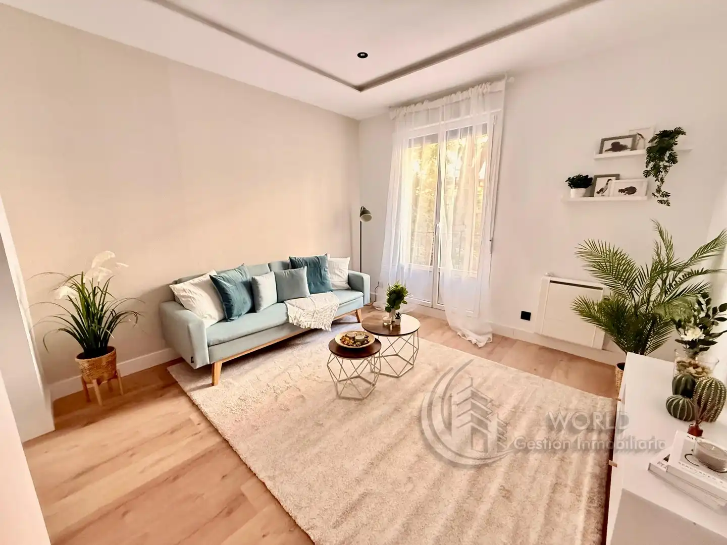 Sala de estar de Piso en venta en Madrid con Aire acondicionado, Calefacción y Amueblado
