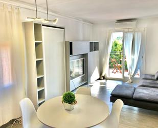Living room of Flat for sale in Castelldefels  with Storage room, Swimming Pool and Balcony