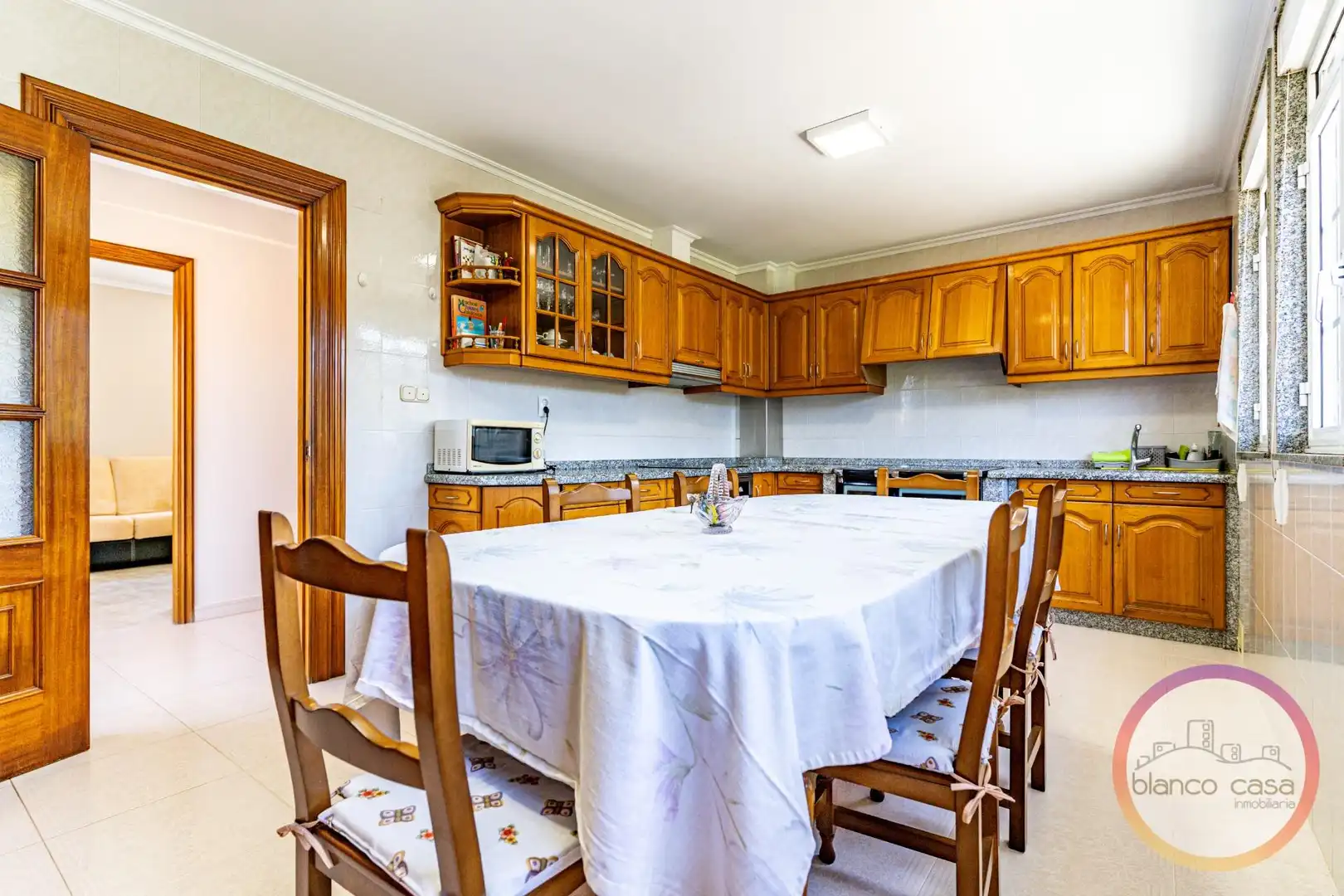 Küche von Haus oder Chalet zum Verkauf in Cabana de Bergantiños mit Abstellraum und Möbliert