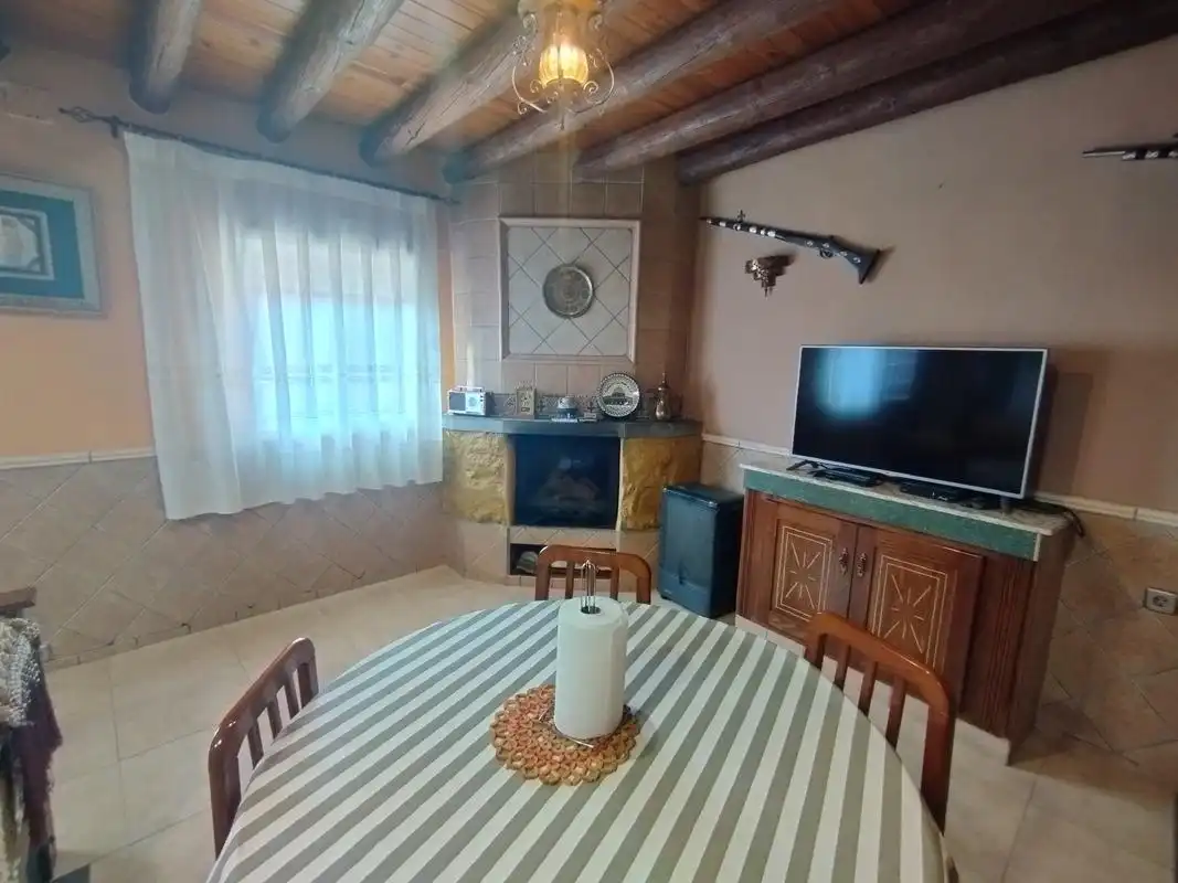 Esszimmer von Haus oder Chalet zum Verkauf in Gelsa mit Heizung, Privatgarten und Terrasse