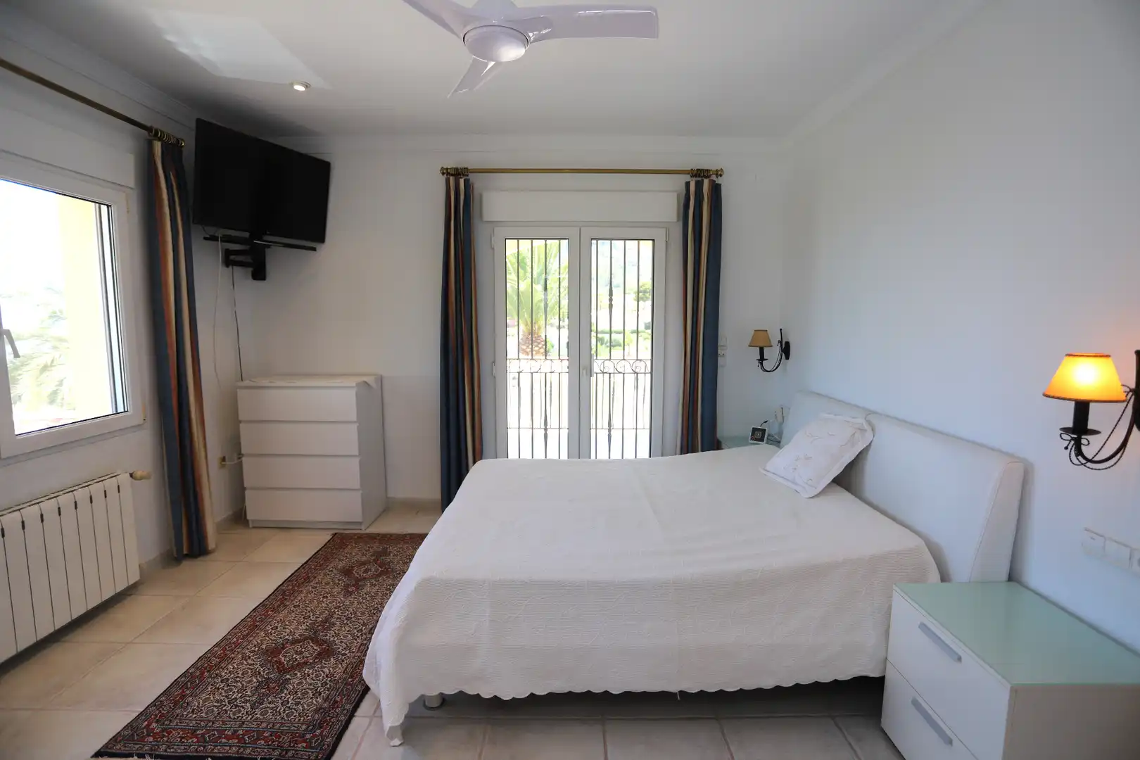 Houses for sale in Carrer Medussa, La Pedrera - Vessanes