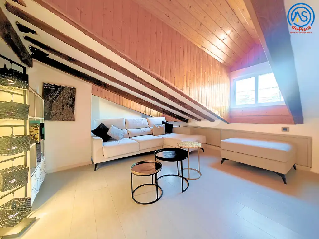 Wohnung zur Miete in Calle de Santa Isabel, 13, Alfonso