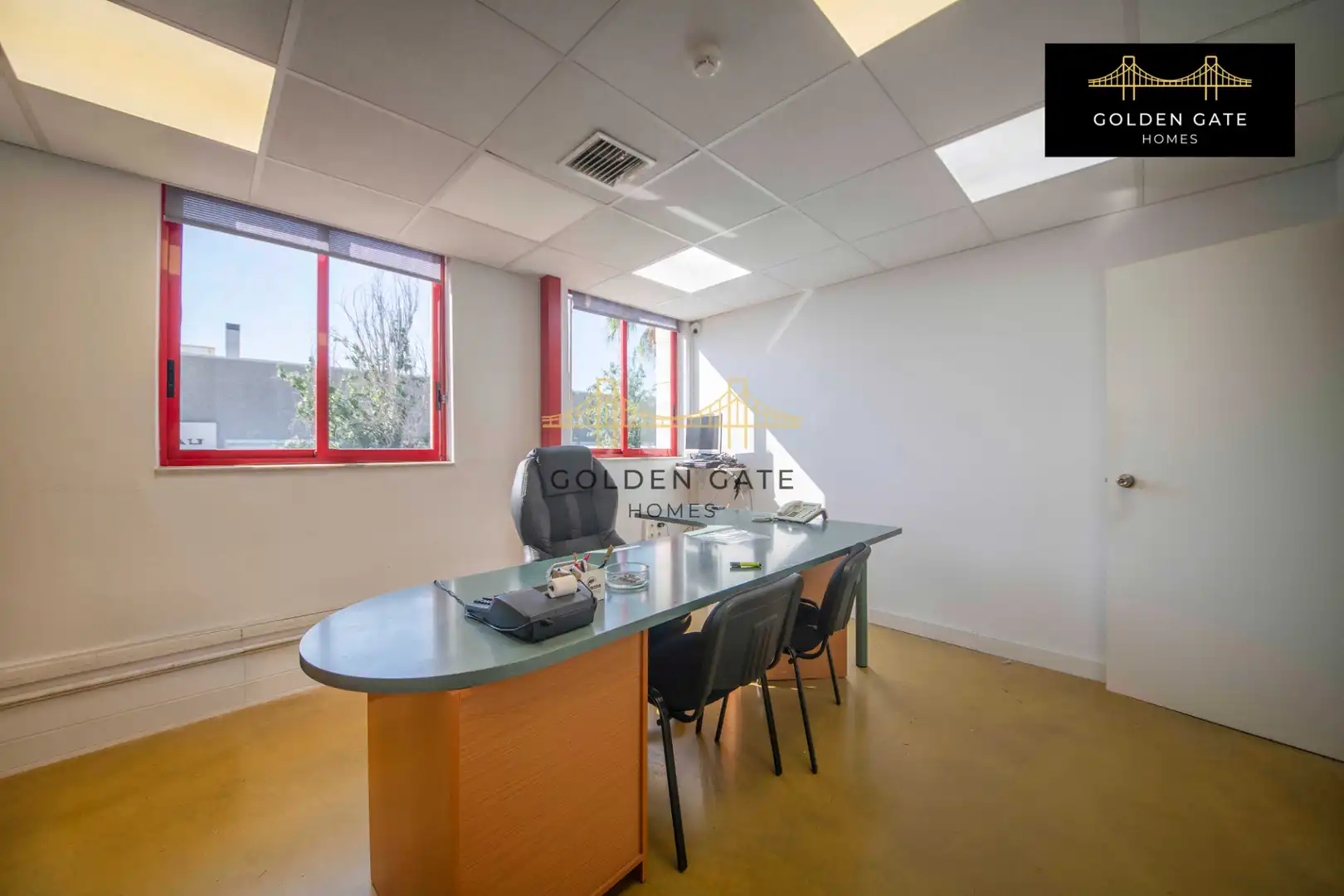 Nave industrial en venta en Badalona con Alarma