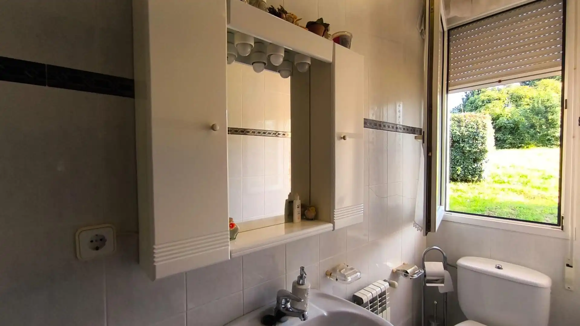 Baño de Casa o chalet en venta en Santander con Calefacción, Jardín privado y Terraza