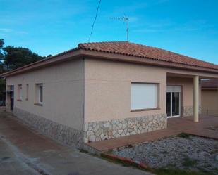 Vista exterior de Casa o xalet de lloguer en Fogars de la Selva amb Calefacció i Jardí privat