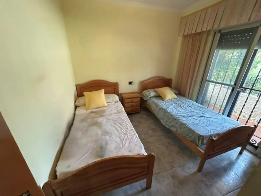 Dormitori de Casa o xalet en venda en Palma de Gandia amb Aire condicionat, Terrassa i Piscina