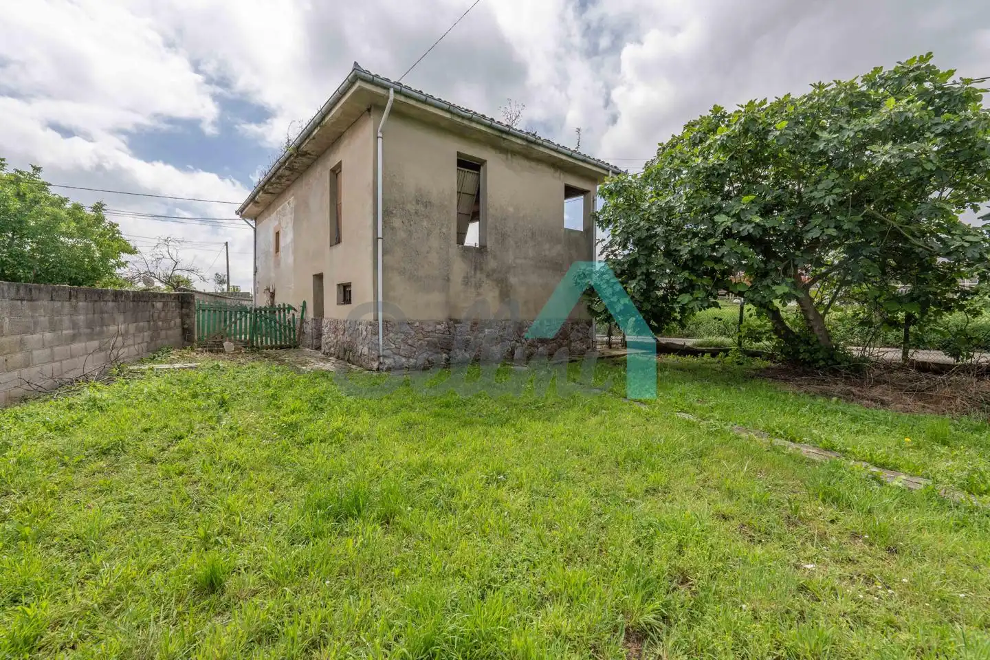 Houses for sale in Siero  with Private garden