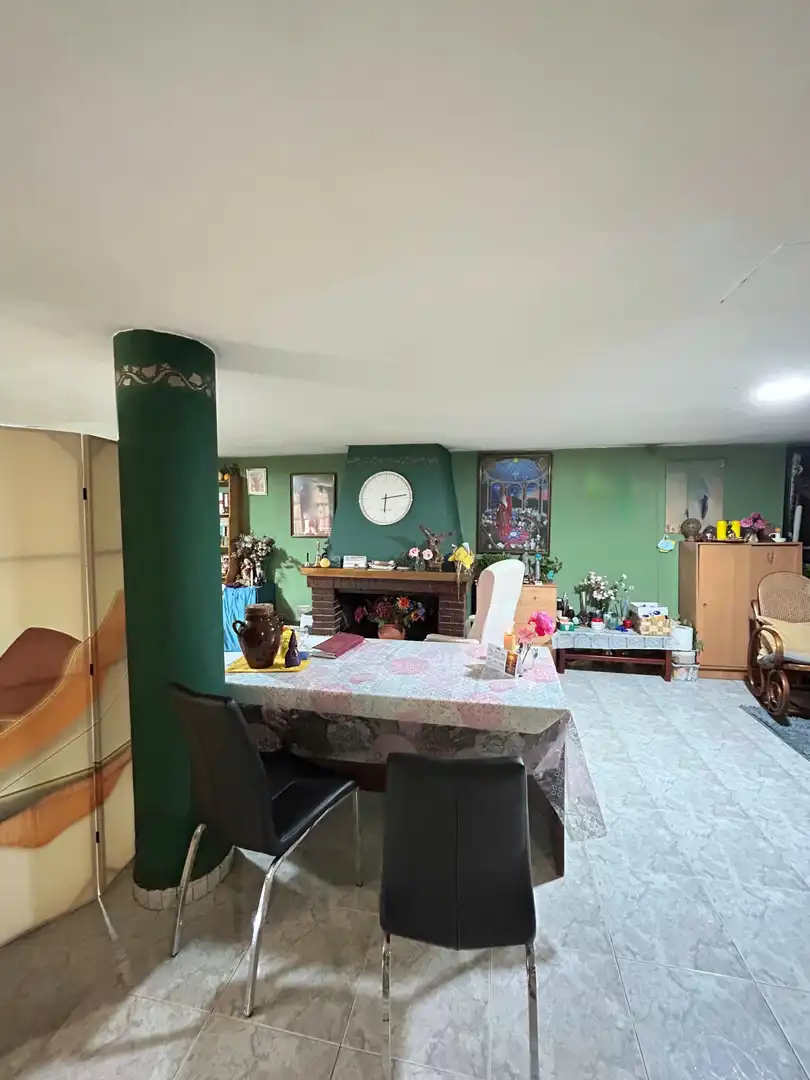 Comedor de Casa o chalet en venta en Vilobí d'Onyar con Aire acondicionado, Calefacción y Jardín privado