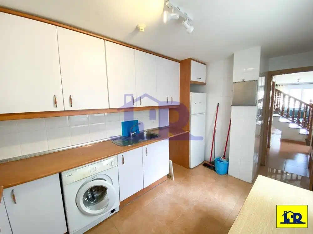 Terraced house for sale in Reyes Católicos - Paseo San Antonio, imagen 7