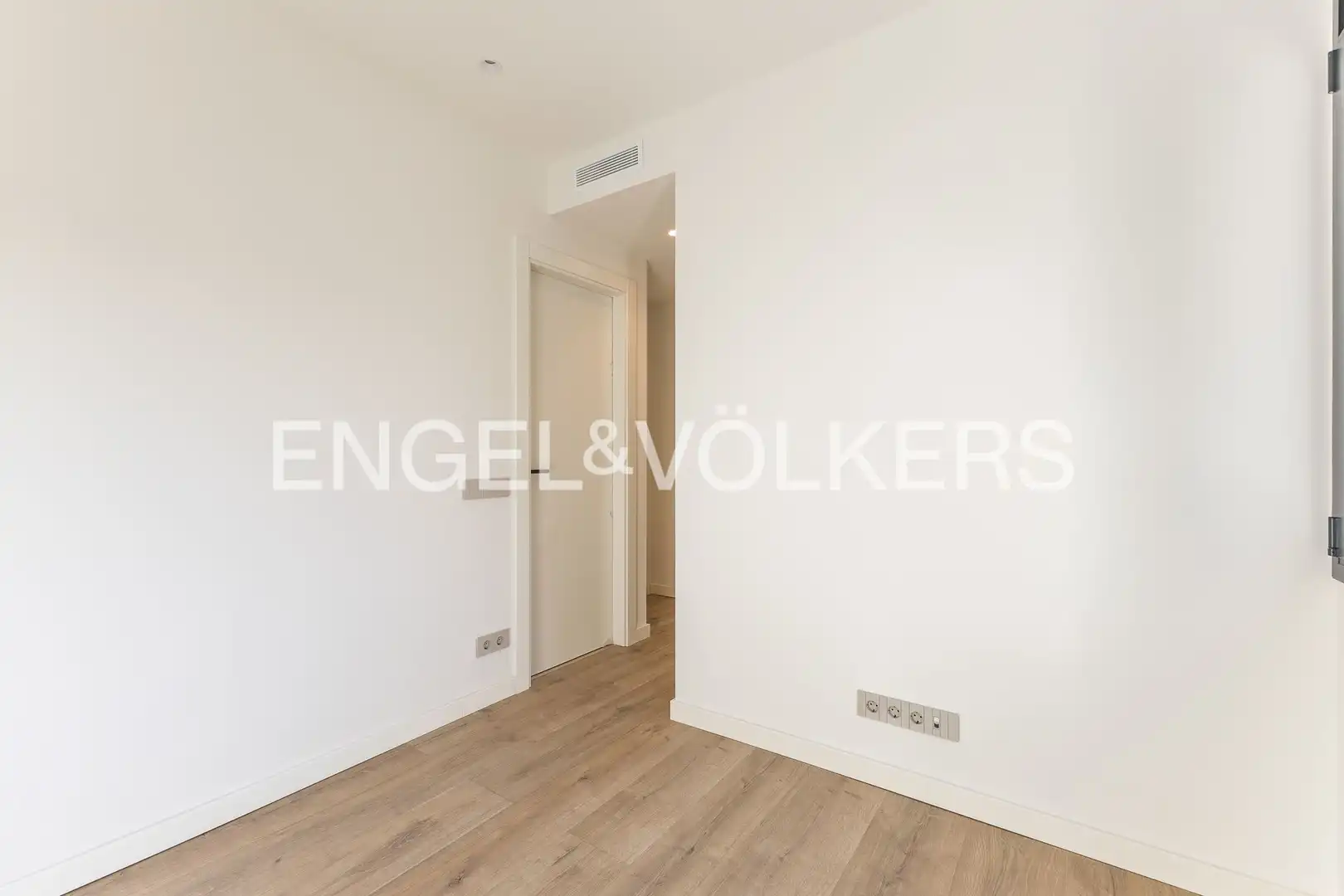 Casa o chalet en venta en Sant Cugat del Vallès con Calefacción, Jardín privado y Parquet