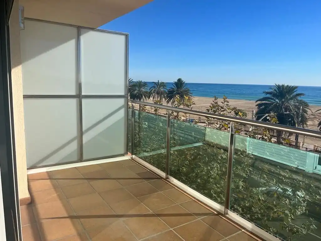 Terraza de Piso de alquiler en El Masnou con Calefacción