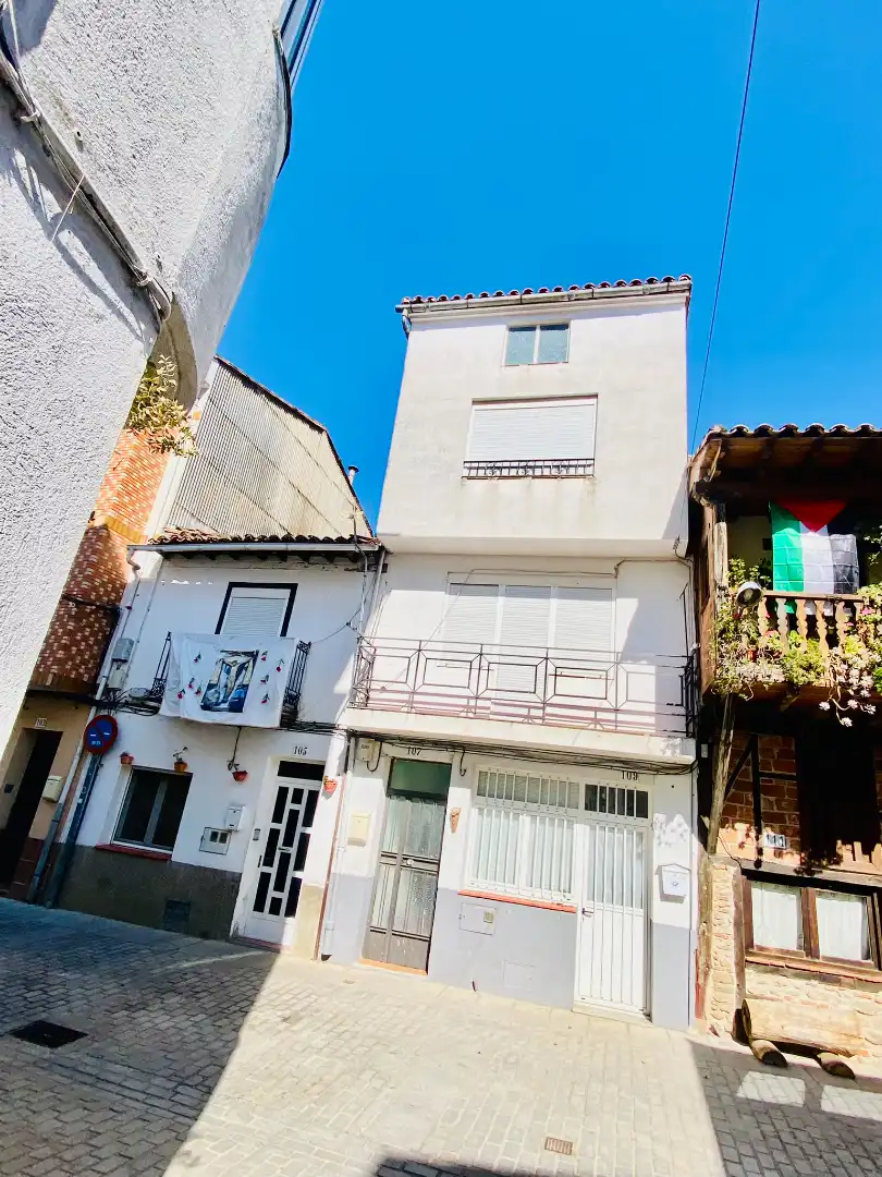 House with terrace for sale in Calle Cañada Real 109, imagen 2
